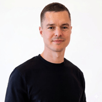Tobias_Kilga_Host_V2